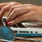 Jak otworzyć gabinet lekarski?