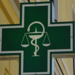 Jak założyć aptekę?