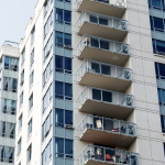 Jaka stawka VAT na wynajem nieruchomości?