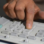 Czy można wystawić fakturę bez paragonu?