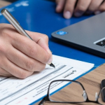 Ile wynosi i jak obliczyć dodatek stażowy?