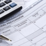 Faktura z zeszłego roku w KPiR