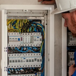 Firma świadcząca usługi elektryczne, pomysł na biznes