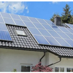 Instalacja fotowoltaiczna na wynajmowanym budynku w kosztach firmy