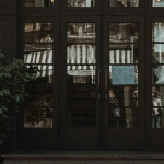 Jak kupić lokal komercyjny na firmę?