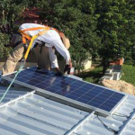 Jaka stawka VAT na montaż paneli fotowoltaicznych?