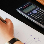 Kto ma obowiązek posiadania kasy fiskalnej w 2025 roku?