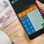 Jak opisać nazwę towaru lub usługi na fakturze?