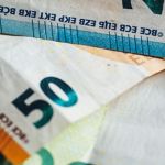 Polski podatek VAT na fakturze WNT