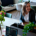 Sprzedaż nieruchomości jako firma, jak rozliczyć?