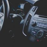 Jak zaksięgować ubezpieczenie samochodu?