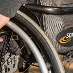 Wypadek w miejscu pracy – zgłoszenie, obowiązki, odszkodowanie