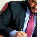 Wystawianie faktur za usługi niematerialne