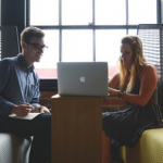 Zakup przedsiębiorstwa – jak sprawdzić czy firma nie ma długów?